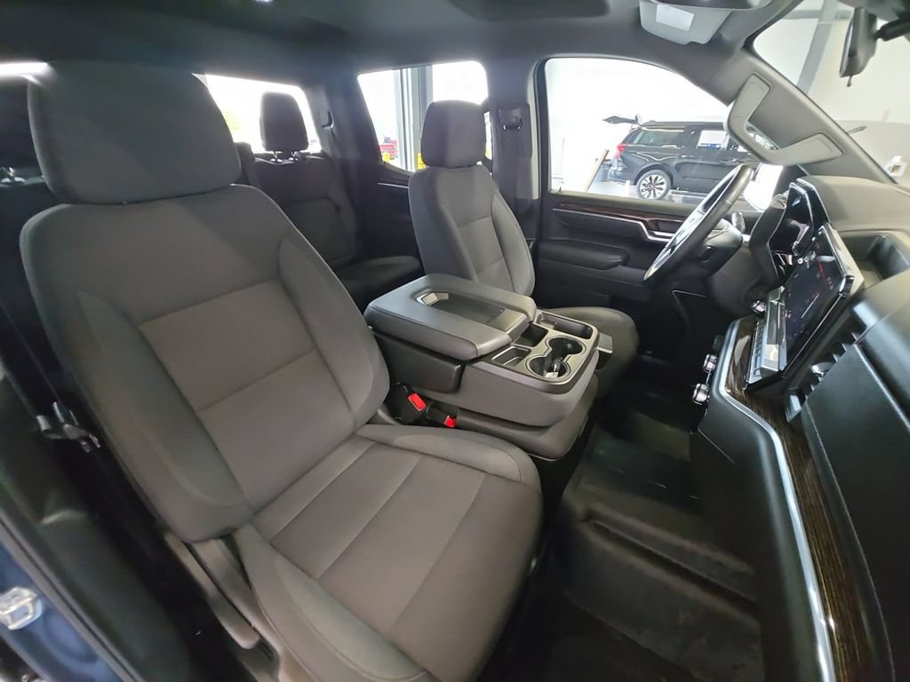 Certified 2025 GMC Sierra 1500 Elevation AWD/4WD image 30