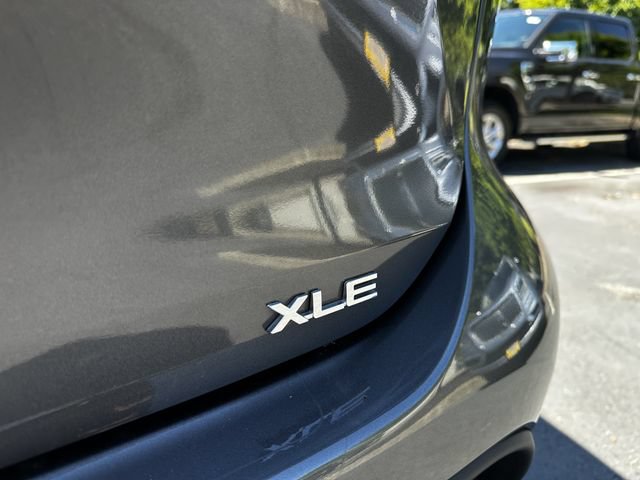 Used 2023 Toyota Highlander XLE AWD/4WD image 48