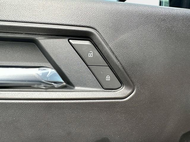 New 2026 GMC Canyon Elevation w/ Convenience Package image 19