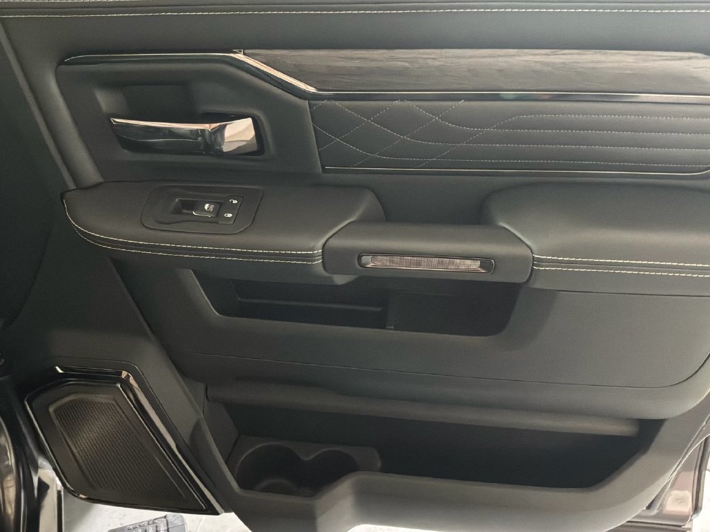 New 2027 RAM 3500 Limited AWD/4WD image 22