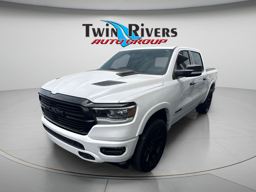 Used 2022 RAM 1500 Laramie AWD/4WD image 1