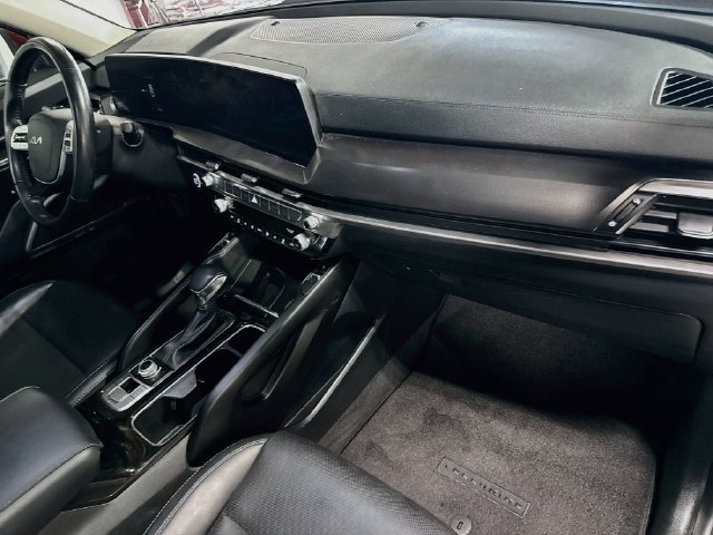 Certified 2024 Kia Telluride S w/ S Sunroof Package AWD/4WD image 35