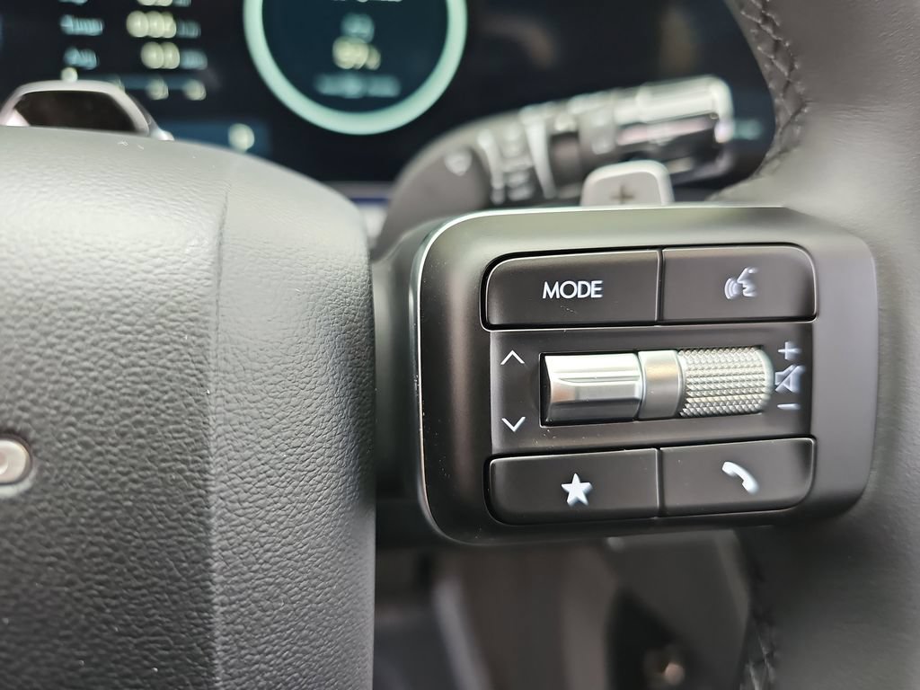New 2026 Hyundai Santa Fe Limited FWD image 19