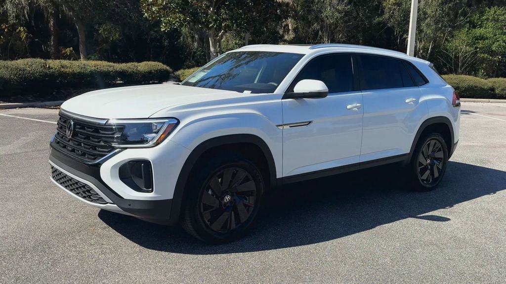 New 2026 Volkswagen Atlas Cross Sport SE image 4