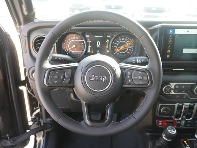 New 2026 Jeep Gladiator Mojave w/ Safety Group AWD/4WD image 25