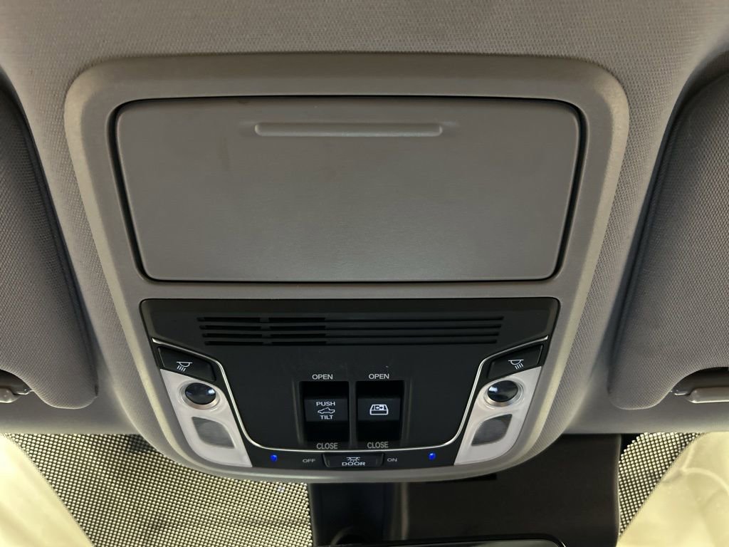 Used 2023 Honda Ridgeline RTL-E image 25