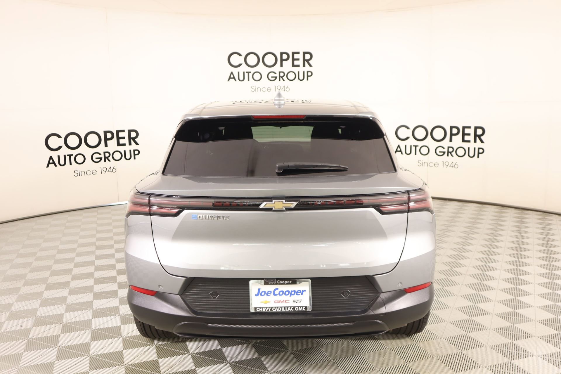 Used 2025 Chevrolet Equinox EV LT FWD image 19