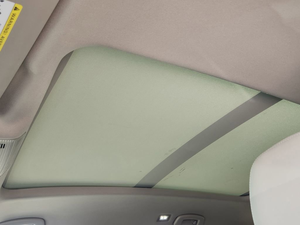 New 2026 Volkswagen Atlas SE image 14