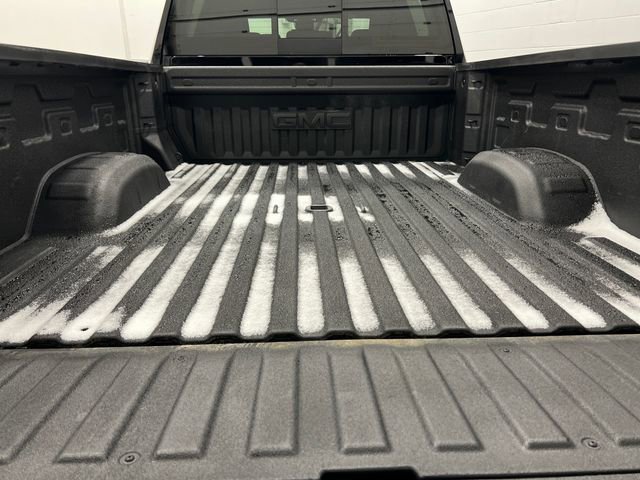 Used 2025 GMC Sierra 2500 AT4 w/ AT4 Premium Plus Package image 14