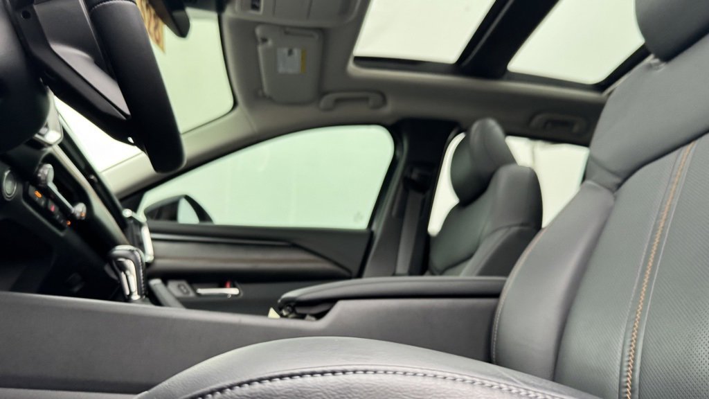 Used 2025 MAZDA CX-50 AWD 2.5 S w/ Premium Plus Pkg image 12