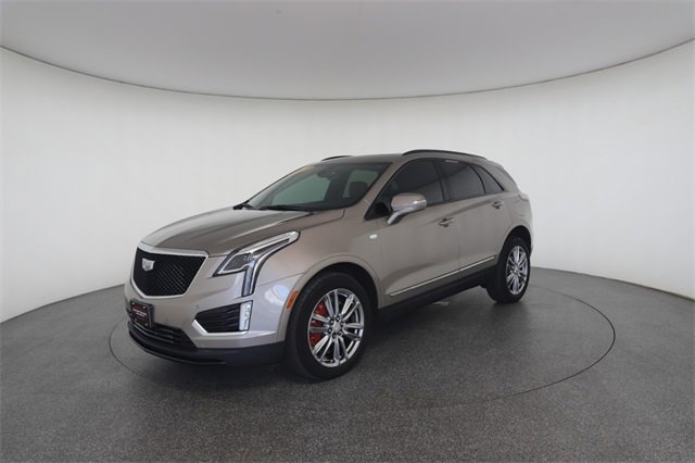 Used 2023 Cadillac XT5 Sportv image 3