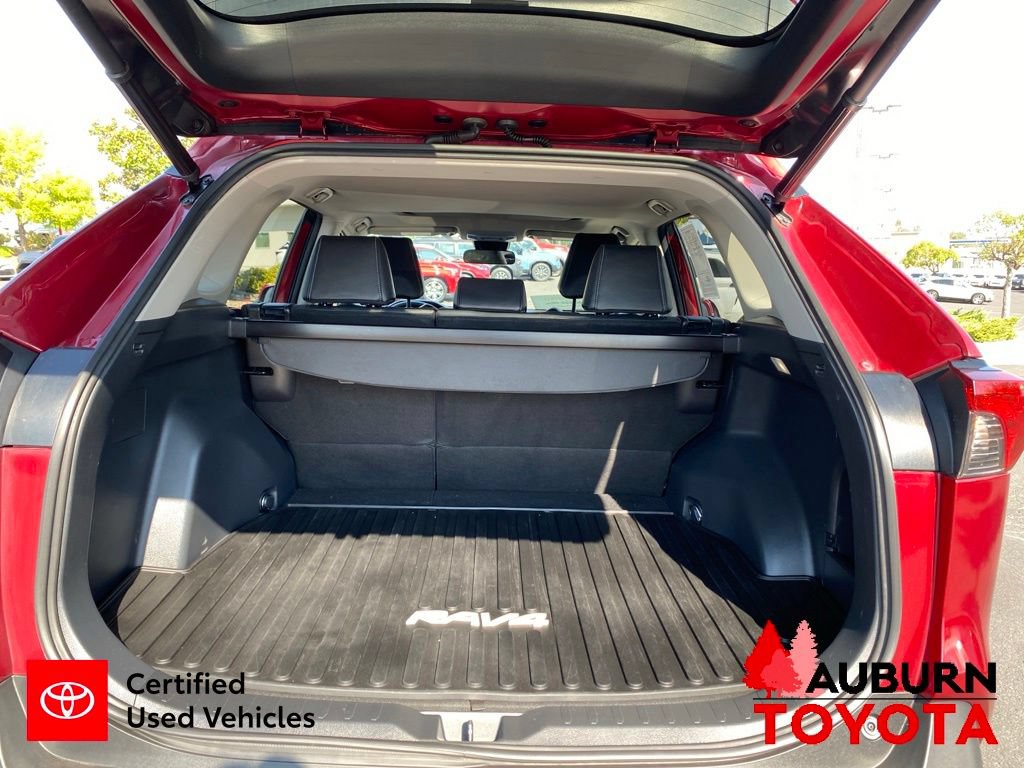 Certified 2022 Toyota RAV4 XLE Premium FWD image 13