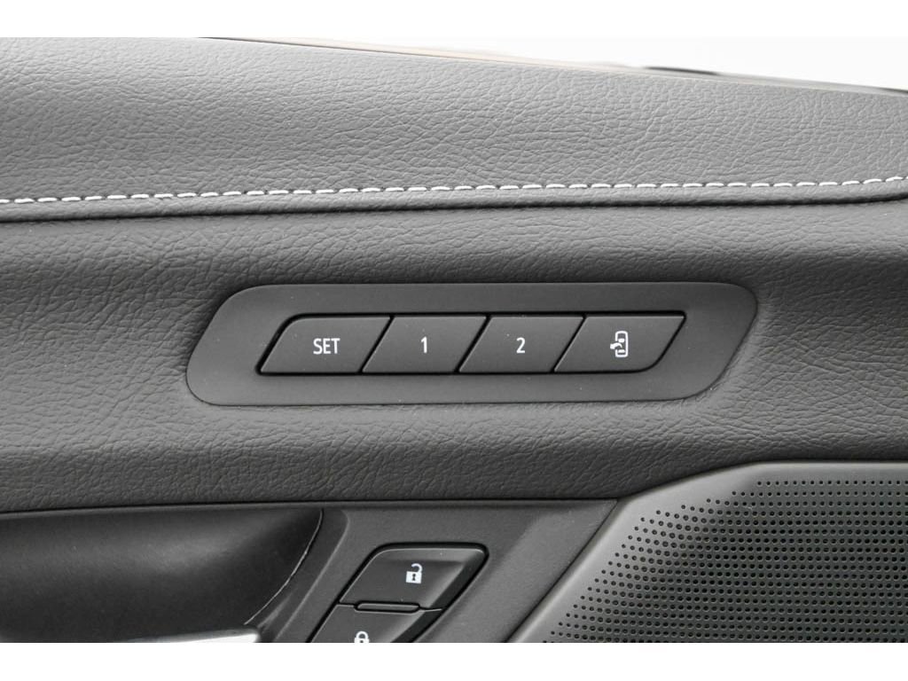 Certified 2025 Cadillac CT4 V Blackwing w/ Technology Package image 26