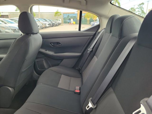 Used 2025 Nissan Sentra SV image 15