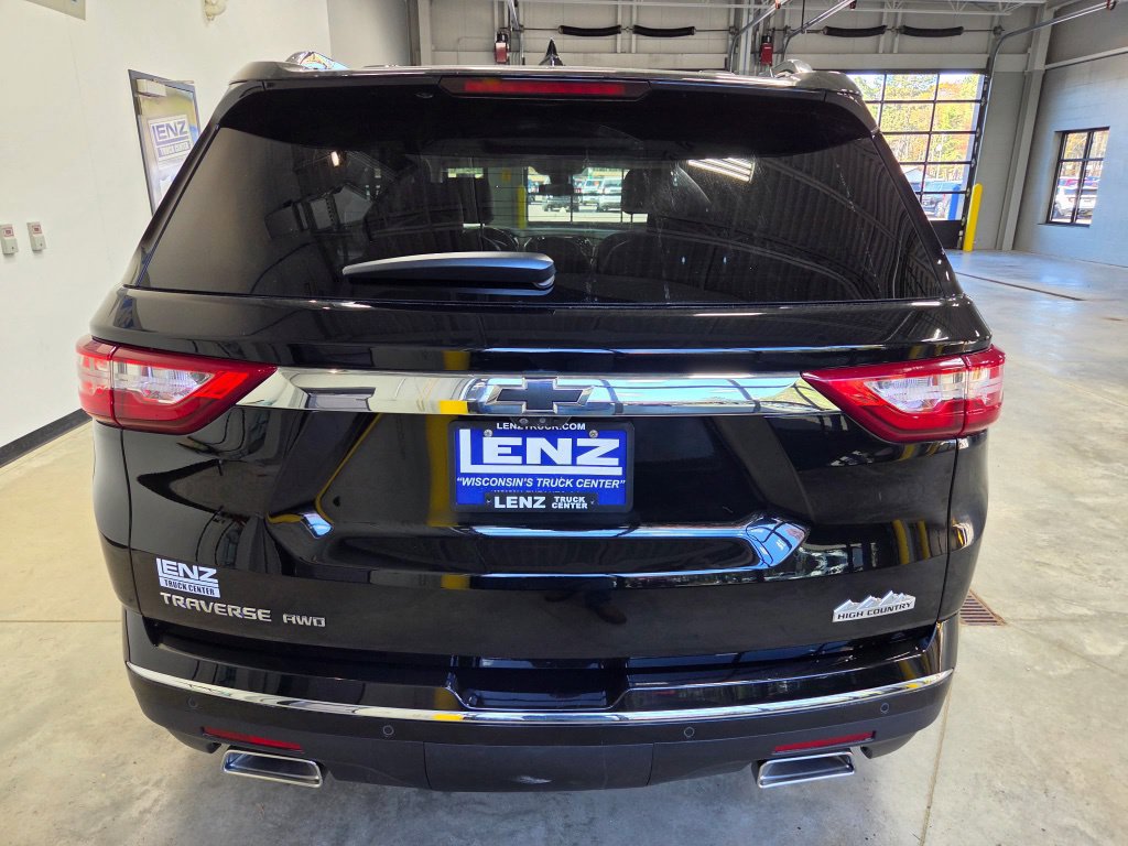 Used 2020 Chevrolet Traverse High Country w/ LPO, Floor Liner Package AWD/4WD image 7