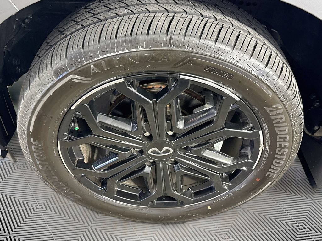 Used 2026 INFINITI QX80 4WD image 33