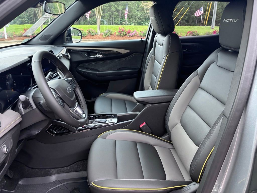 New 2026 Chevrolet TrailBlazer ACTIV w/ Driver Confidence Package FWD image 19
