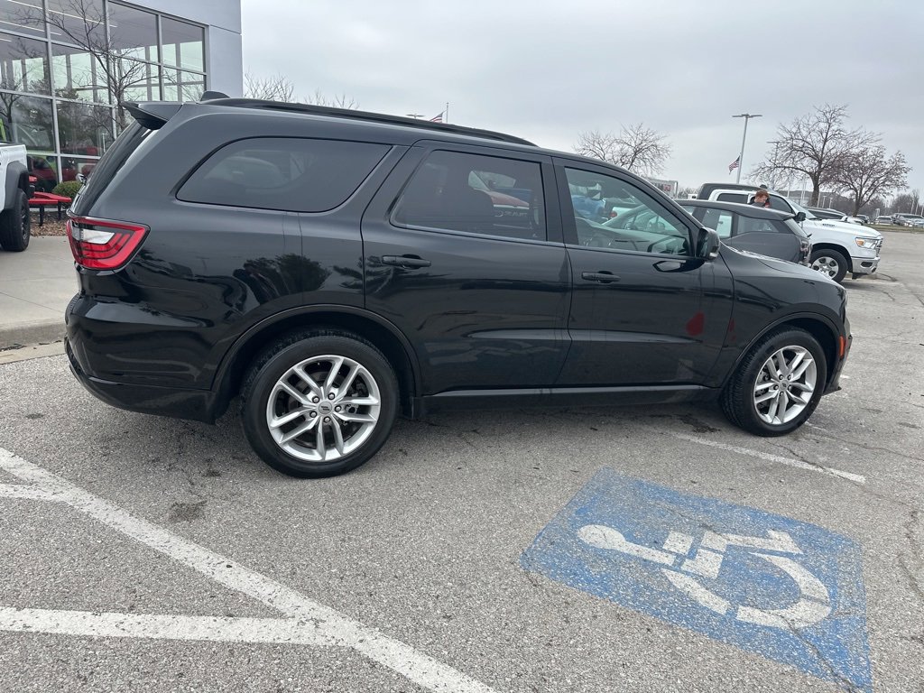 Used 2023 Dodge Durango GT image 29