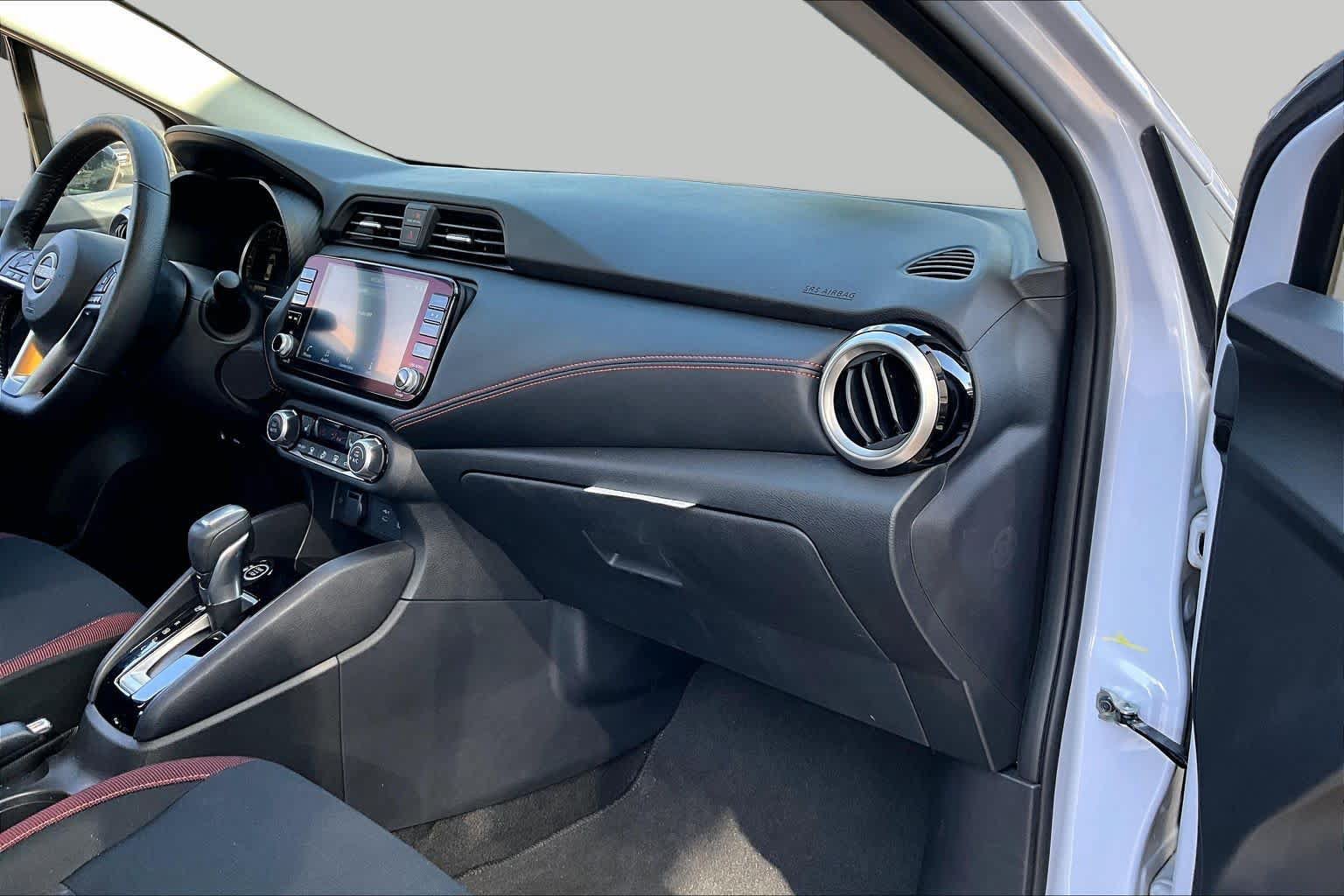Certified 2025 Nissan Versa SR w/ Trunk Package FWD image 18