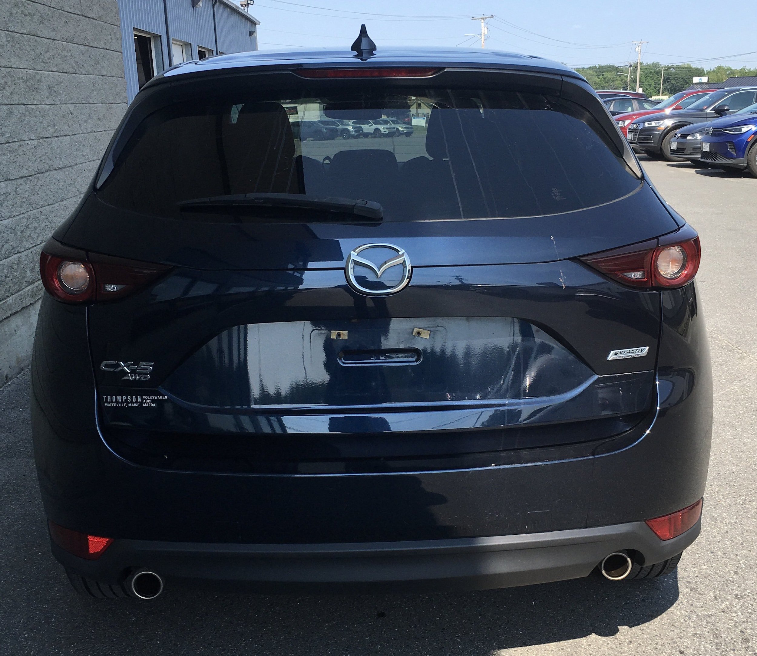 Used 2018 MAZDA CX-5 Touring w/ Preferred Equipment Package AWD/4WD image 4