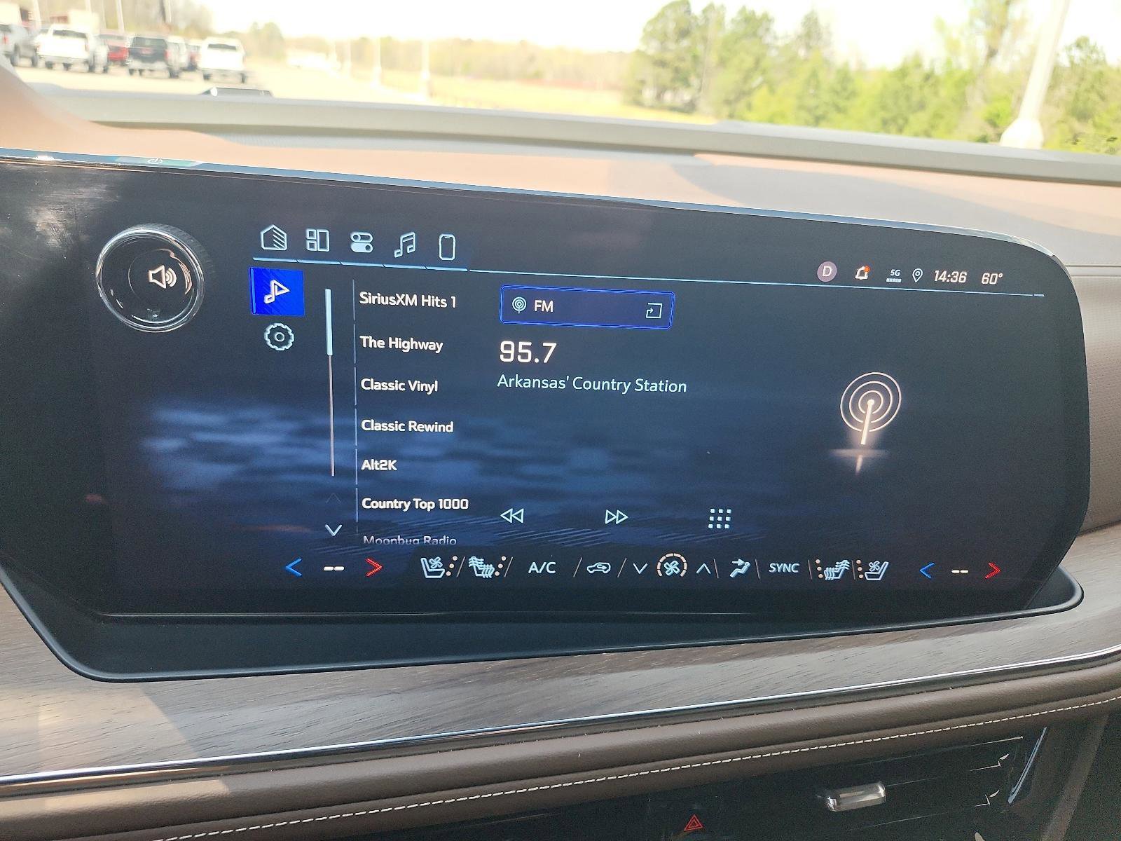 Used 2025 Chevrolet Tahoe High Country image 16