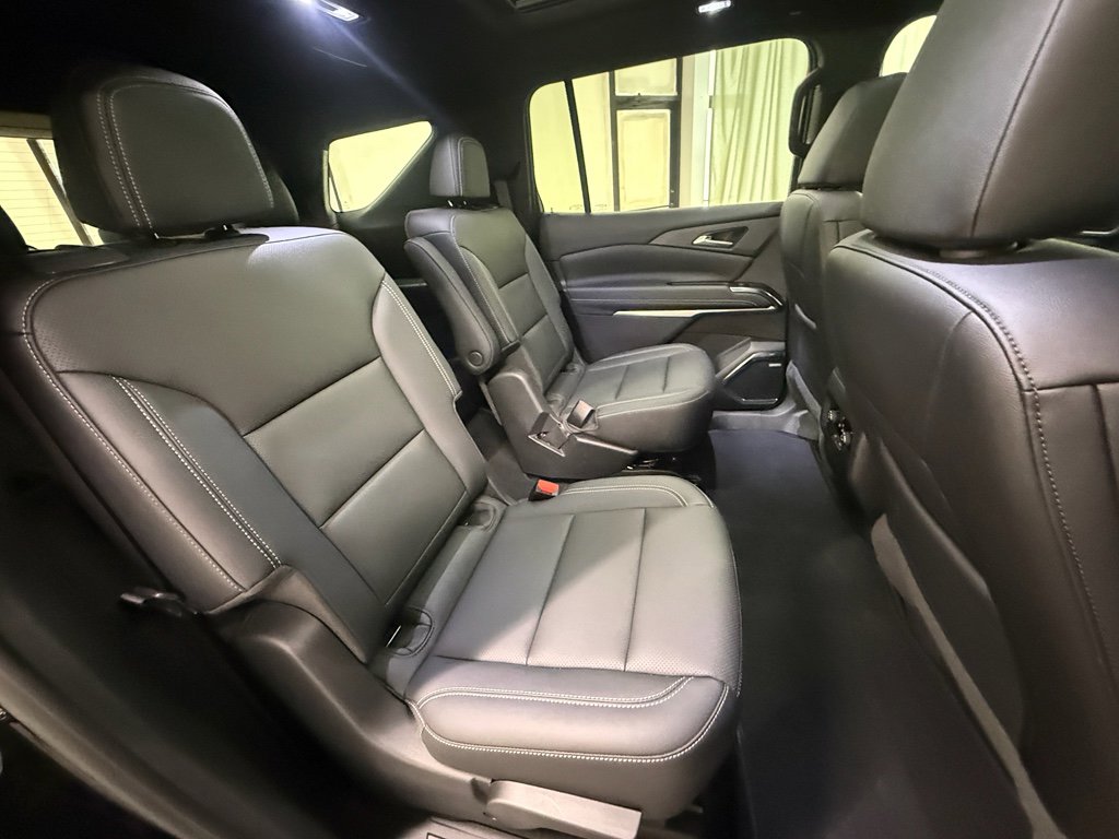 Certified 2024 Chevrolet Traverse LT w/ Enhanced Driving Package image 23