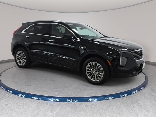 Certified 2025 Cadillac XT4 Premium Luxury AWD/4WD image 3