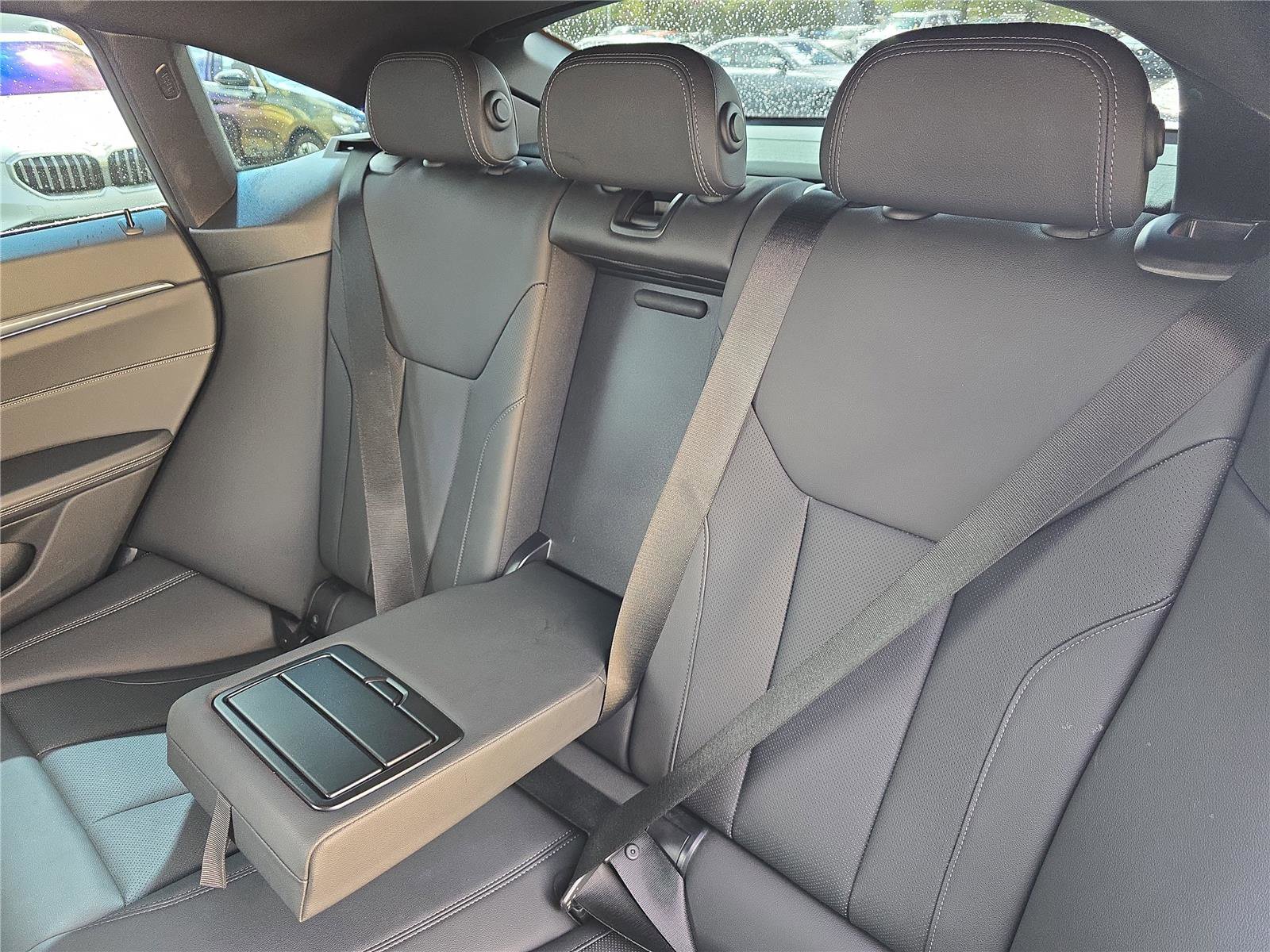 Used 2023 BMW i4 eDrive40 image 14
