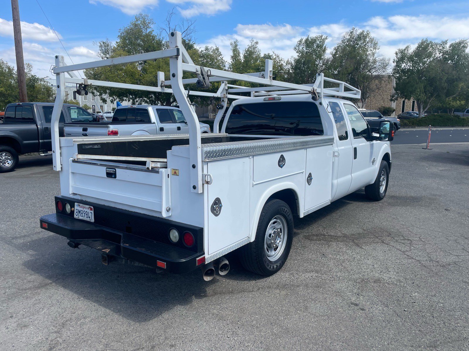 Used 2015 Ford F250 XL w/ Power Equipment Group RWD image 4