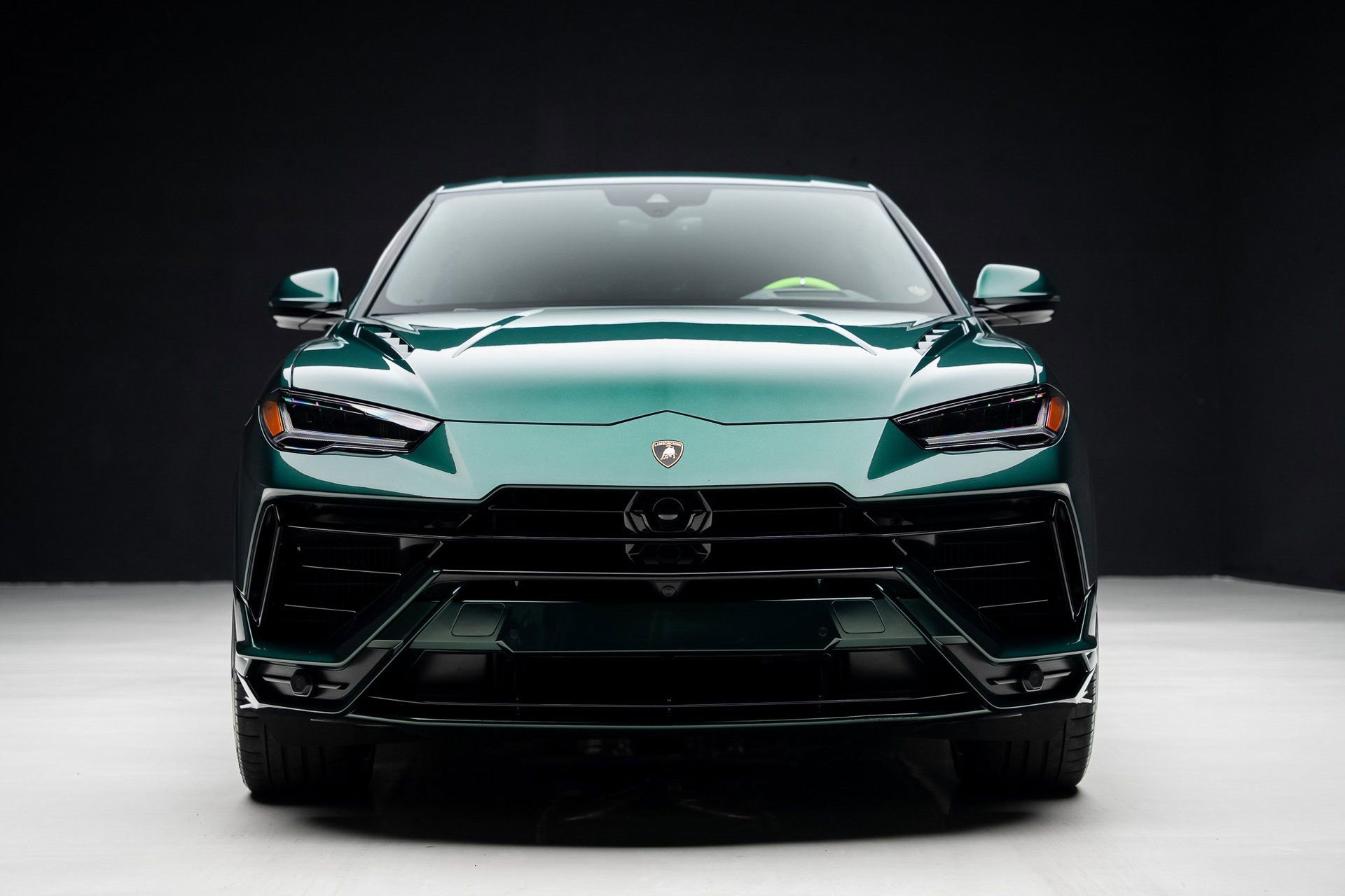 Used 2024 Lamborghini Urus S AWD/4WD image 7