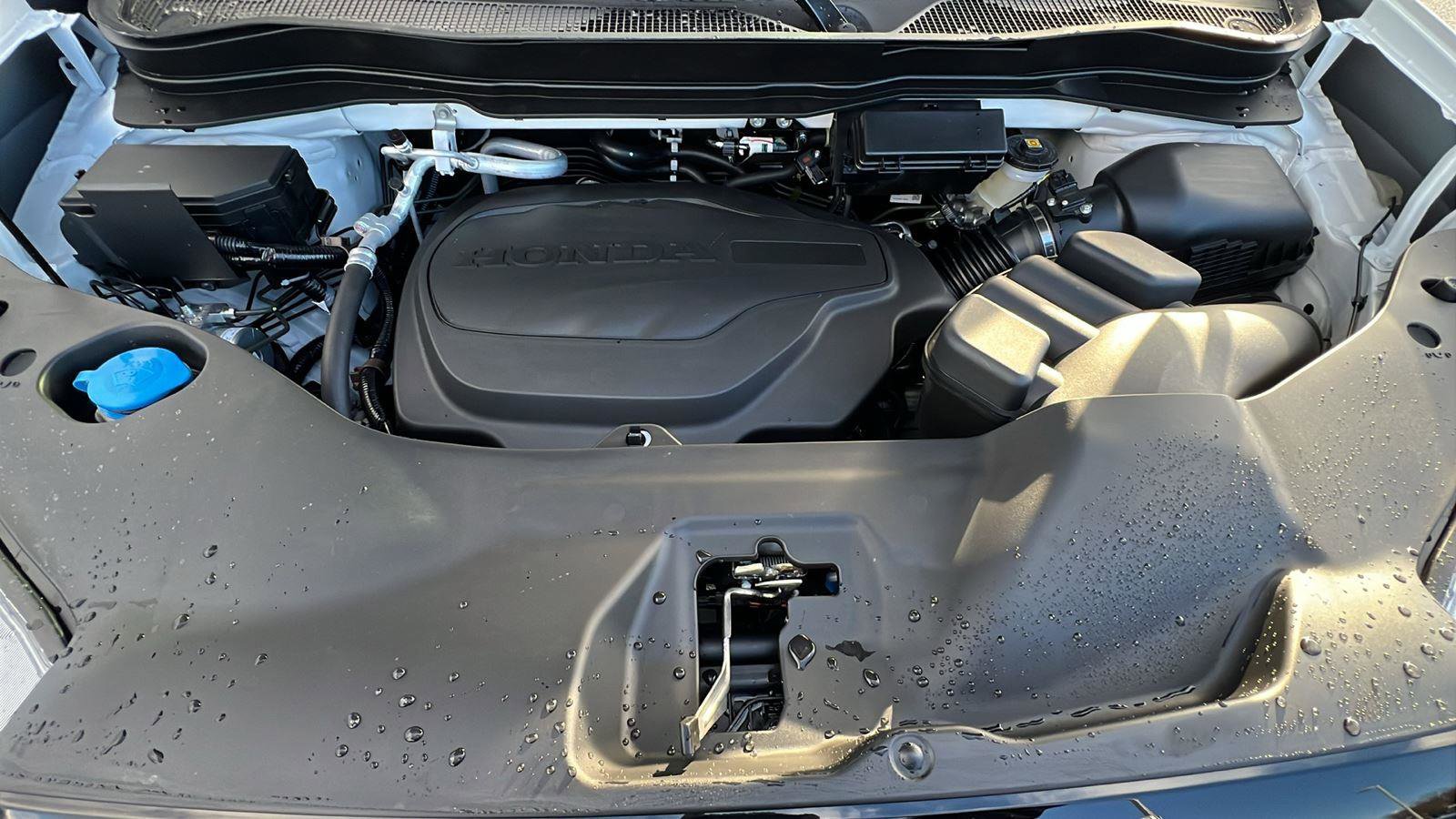 New 2026 Honda Ridgeline Black Edition image 10