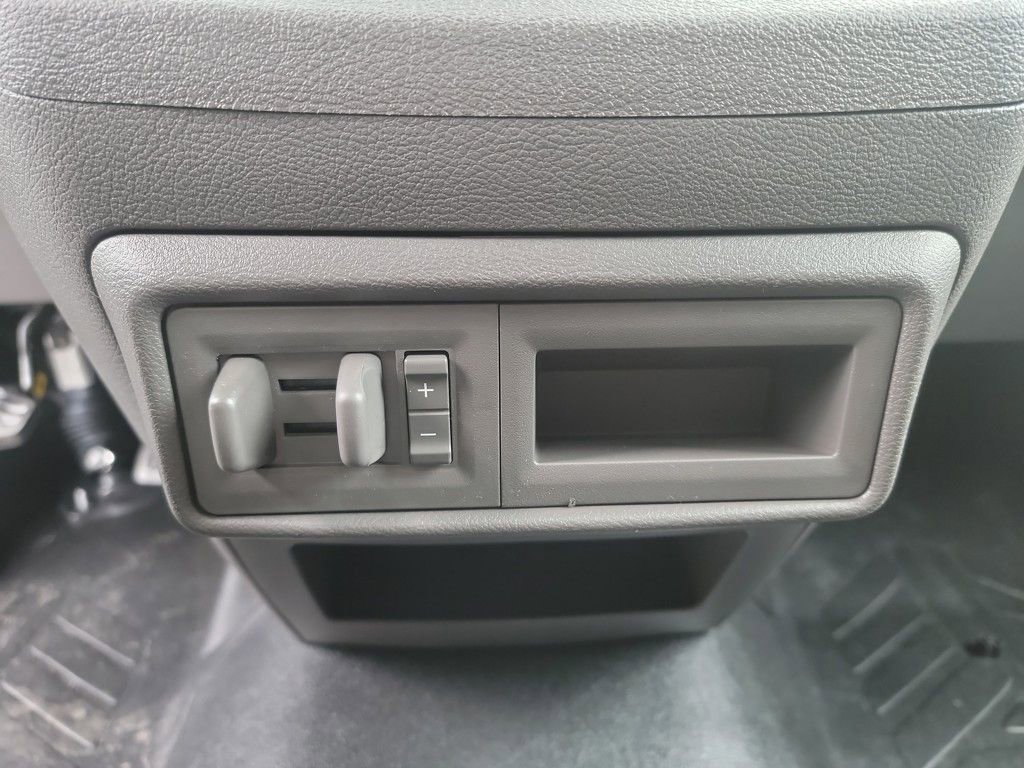 New 2025 Ford Transit 250 148 Medium Roof image 31