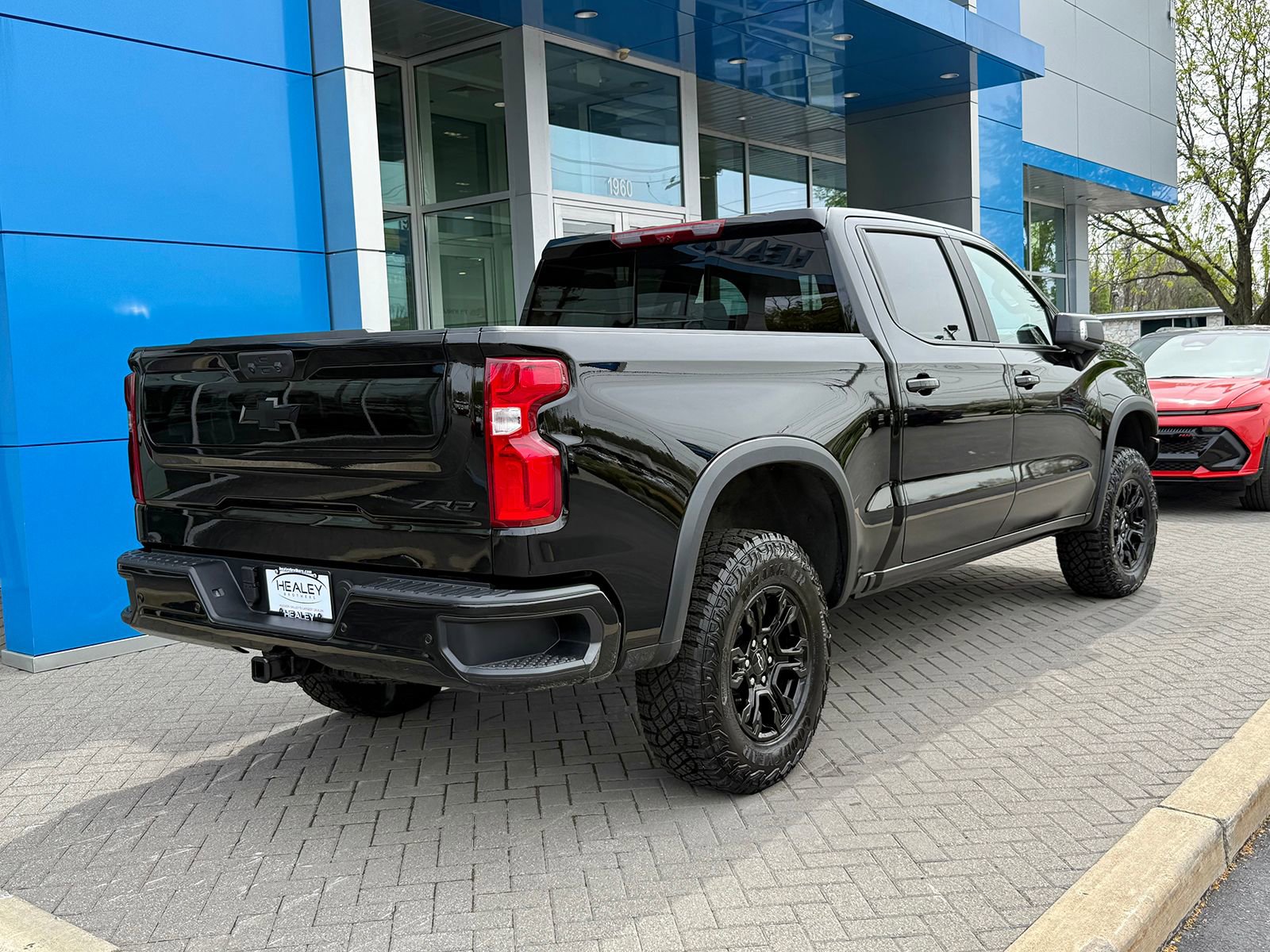 Used 2026 Chevrolet Silverado 1500 ZR2 AWD/4WD image 6