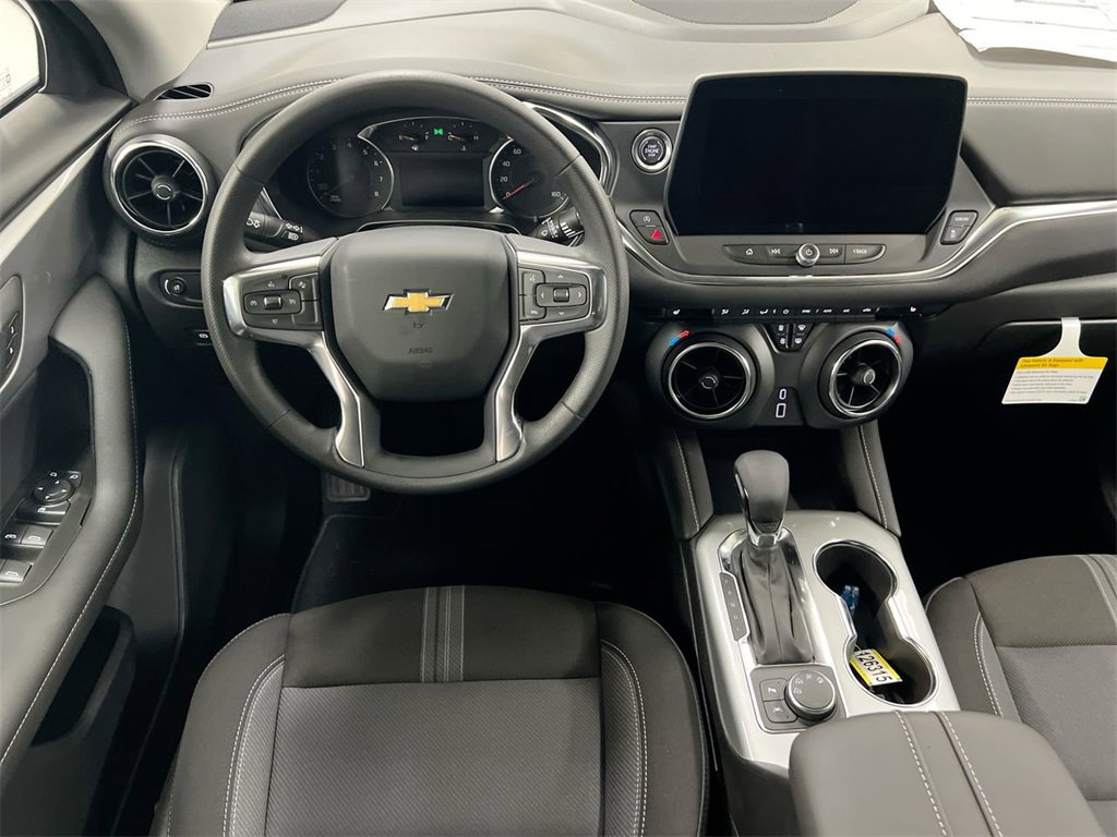 New 2026 Chevrolet Blazer LT w/ Midnight/Sport Edition image 19