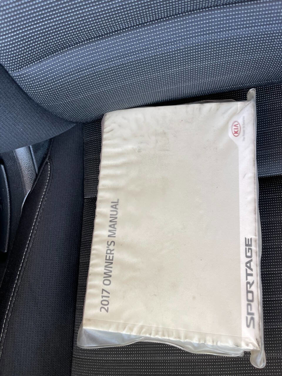 Used 2017 Kia Sportage LX w/ LX Popular Package image 38