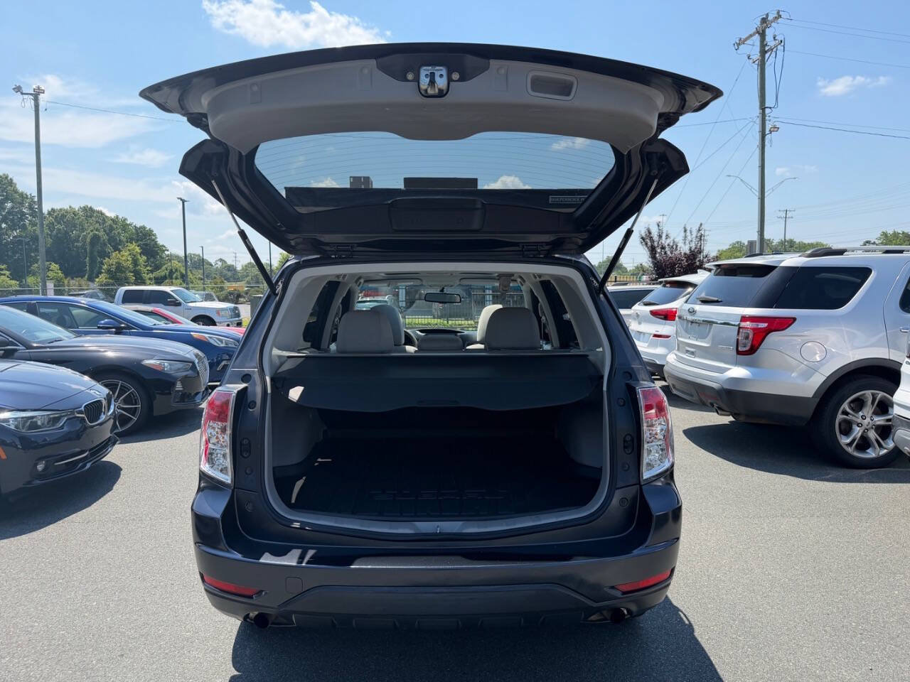 Used 2012 Subaru Forester 2.5X Premium w/ All-Weather Pkg AWD/4WD image 13