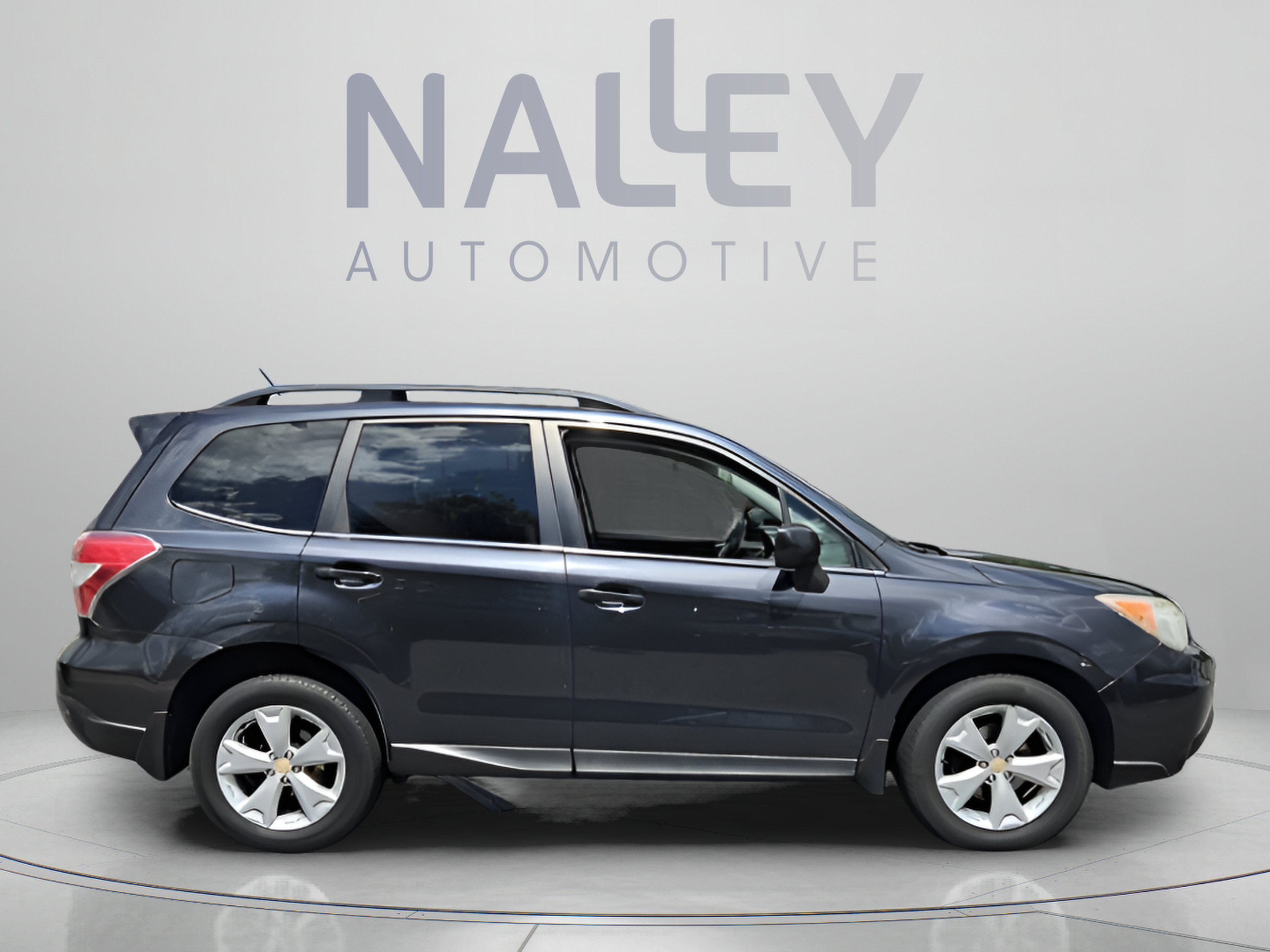 Used 2014 Subaru Forester 2.5i Limited AWD/4WD image 6