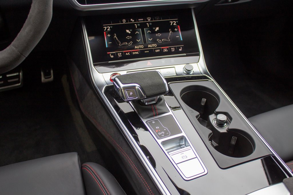 Used 2025 Audi RS 6 performance image 21