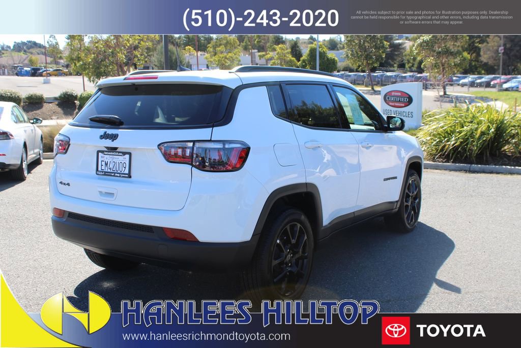 Used 2026 Jeep Compass Latitude image 7