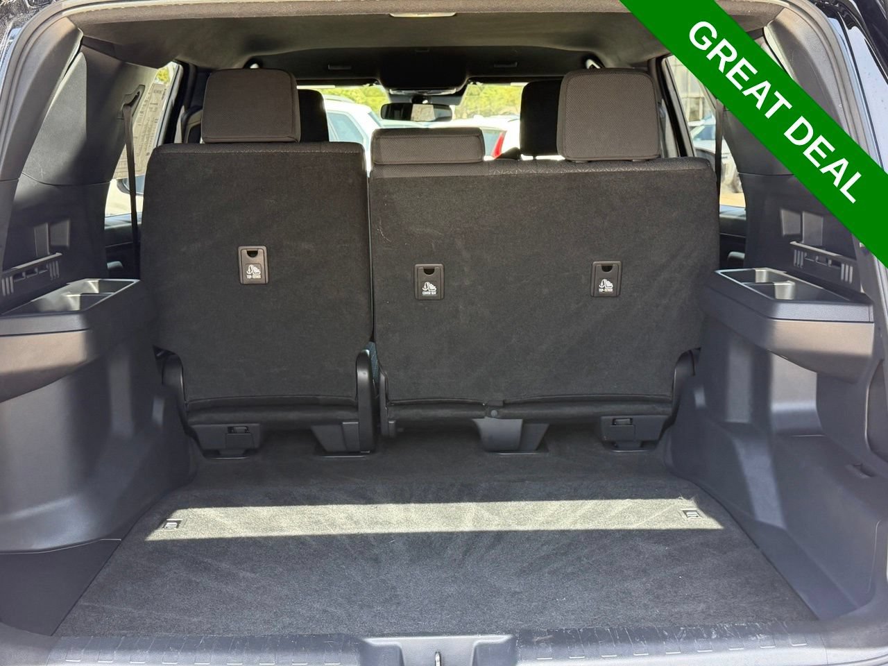 Used 2025 Toyota 4Runner SR5 AWD/4WD image 39