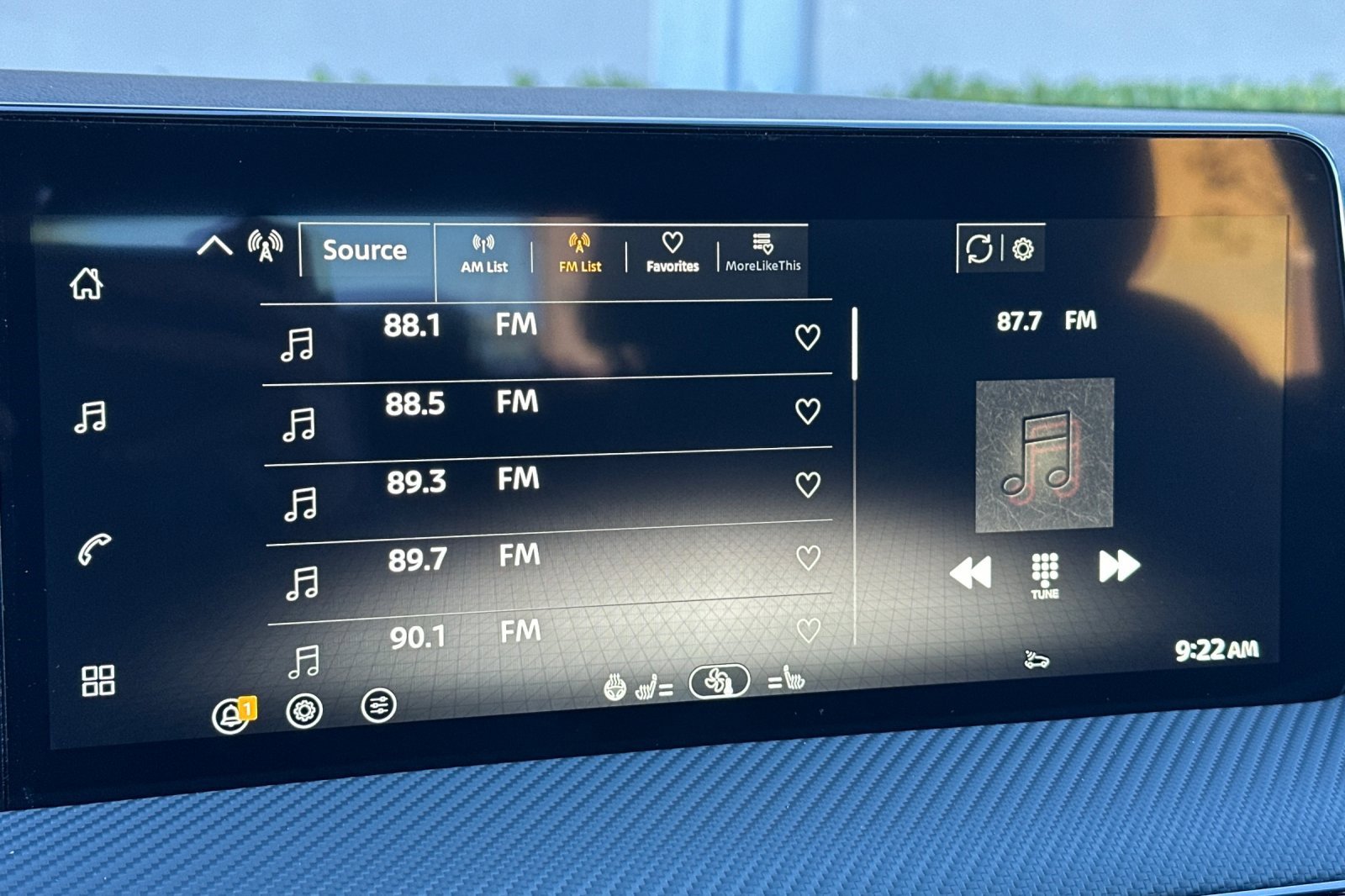 New 2026 Nissan Kicks SR w/ SR Premium Package image 15