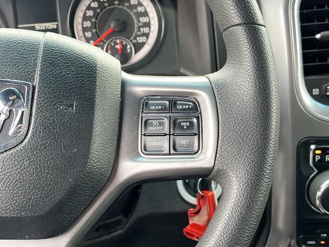 Used 2024 RAM 1500 Warlock AWD/4WD image 32
