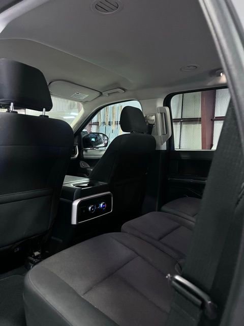 Used 2022 Ford Expedition XL image 8