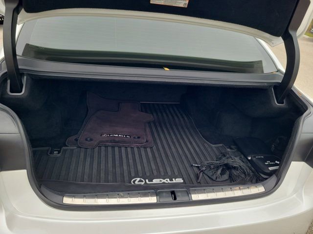 Used 2021 Lexus LS 500 AWD w/ Accessory Package (Z1) image 9