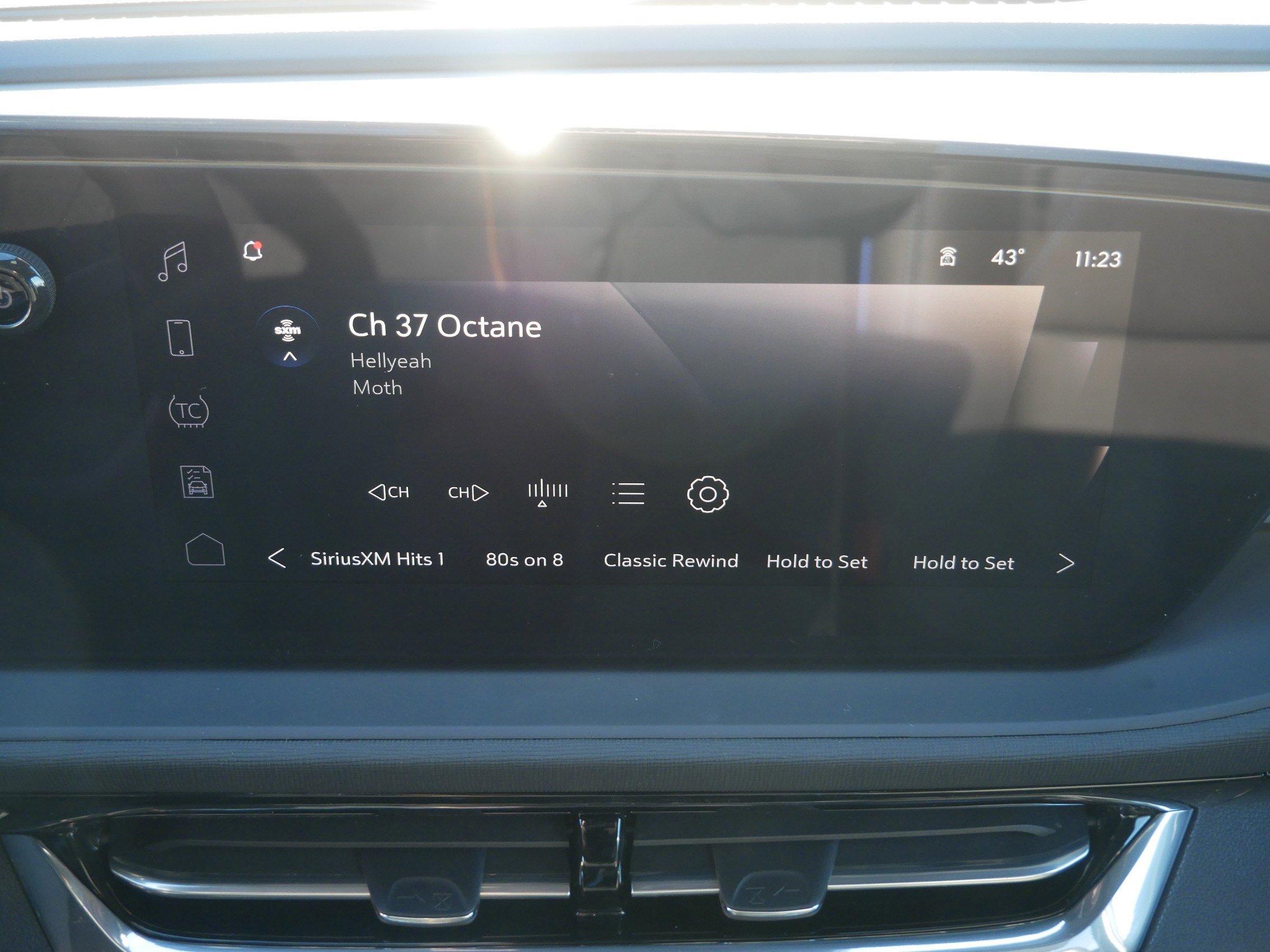 New 2026 Buick Envista Sport Touring w/ Convenience I Package image 7