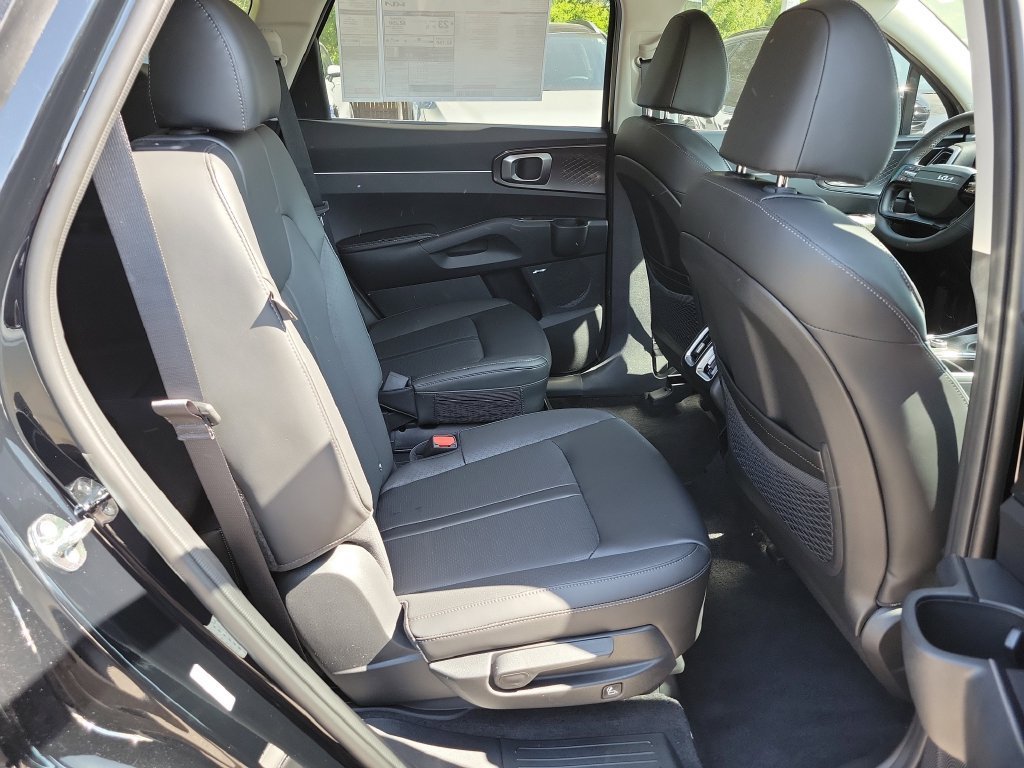 New 2026 Kia Sorento EX w/ EX Premium Package FWD image 12