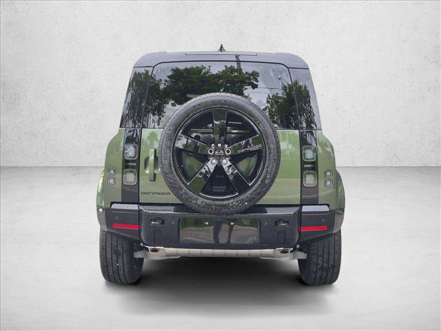 New 2026 Land Rover Defender 110 X-Dynamic SE AWD/4WD image 7