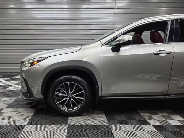 Used 2022 Lexus NX 350h AWD w/ Towing Package (2000 Lbs) image 38