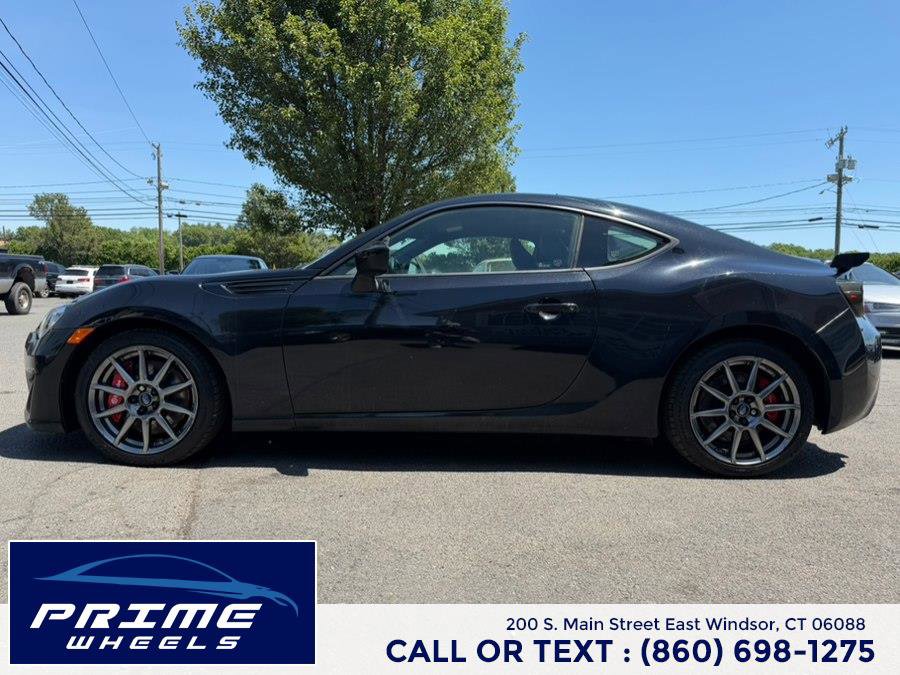Used 2019 Subaru BRZ Limited w/ Performance Package RWD image 4