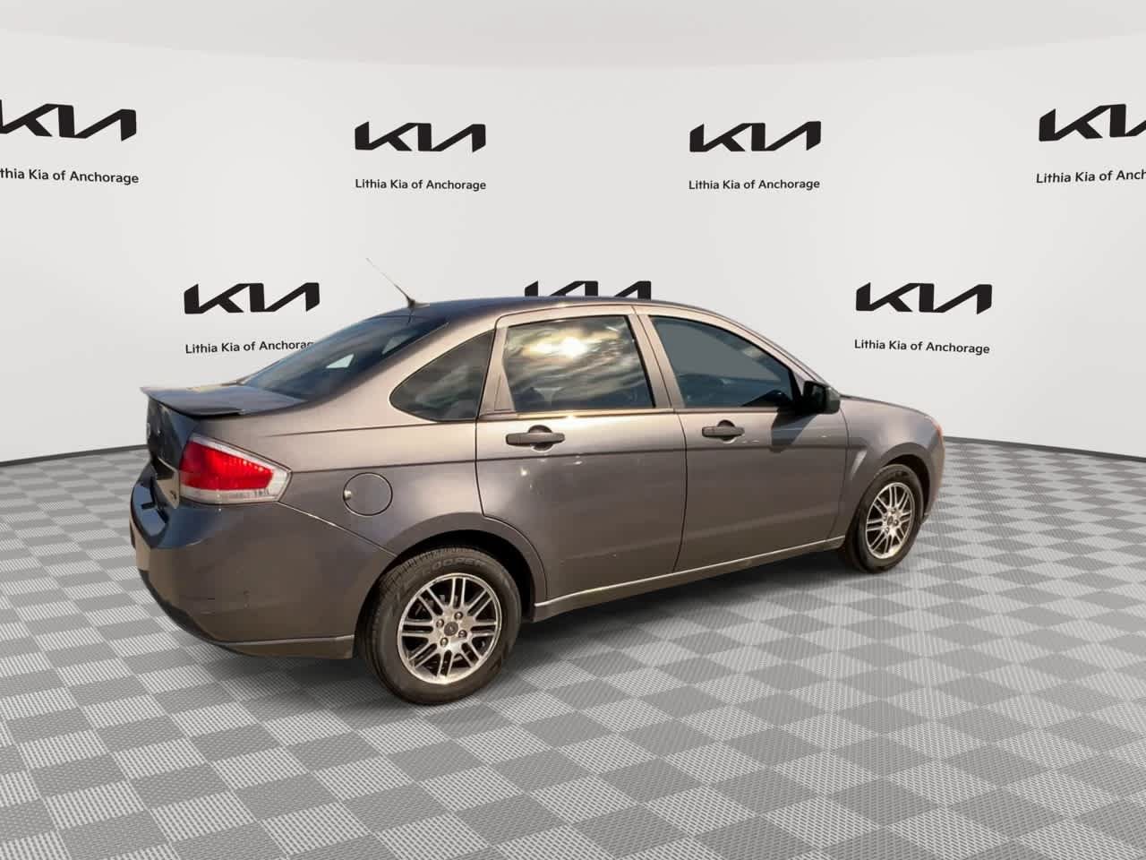 Used 2011 Ford Focus SE w/ 201A Rapid Spec Order Code FWD image 8